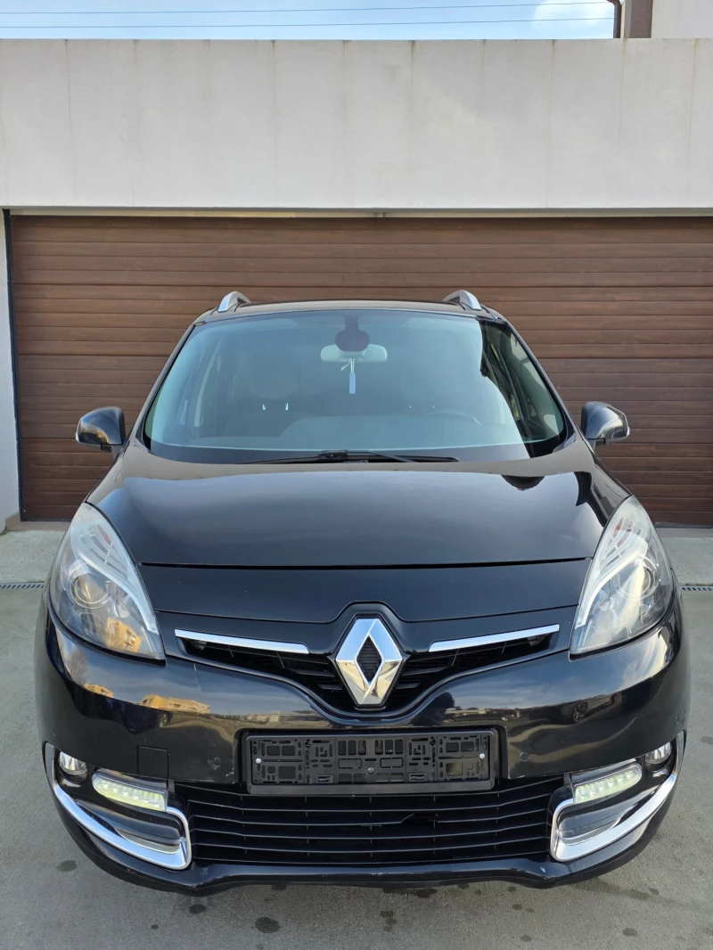 Renault Grand scenic 1.6dci Keyless Tv Panorama 7местен, снимка 2 - Автомобили и джипове - 53540320