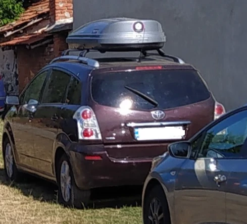 Toyota Corolla verso, снимка 17 - Автомобили и джипове - 52353907