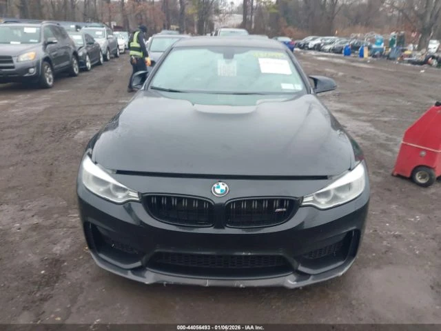 BMW M4 RWD* Keyless* Auto dimming* Ambient* Harman* , снимка 7 - Автомобили и джипове - 53027904
