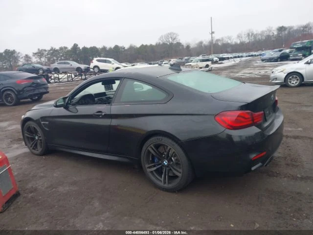 BMW M4 RWD* Keyless* Auto dimming* Ambient* Harman* , снимка 6 - Автомобили и джипове - 53027904