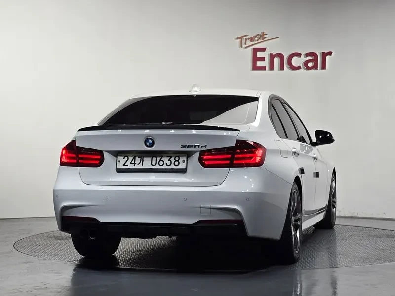 BMW 320 D M PERFORMANCE EDITION, снимка 4 - Автомобили и джипове - 55277873