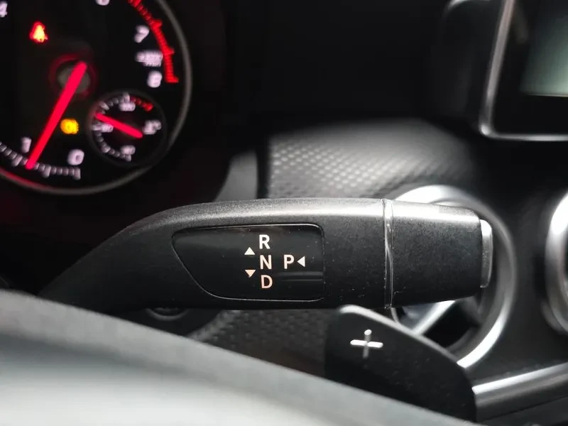 Mercedes-Benz A 200, снимка 17 - Автомобили и джипове - 56360521