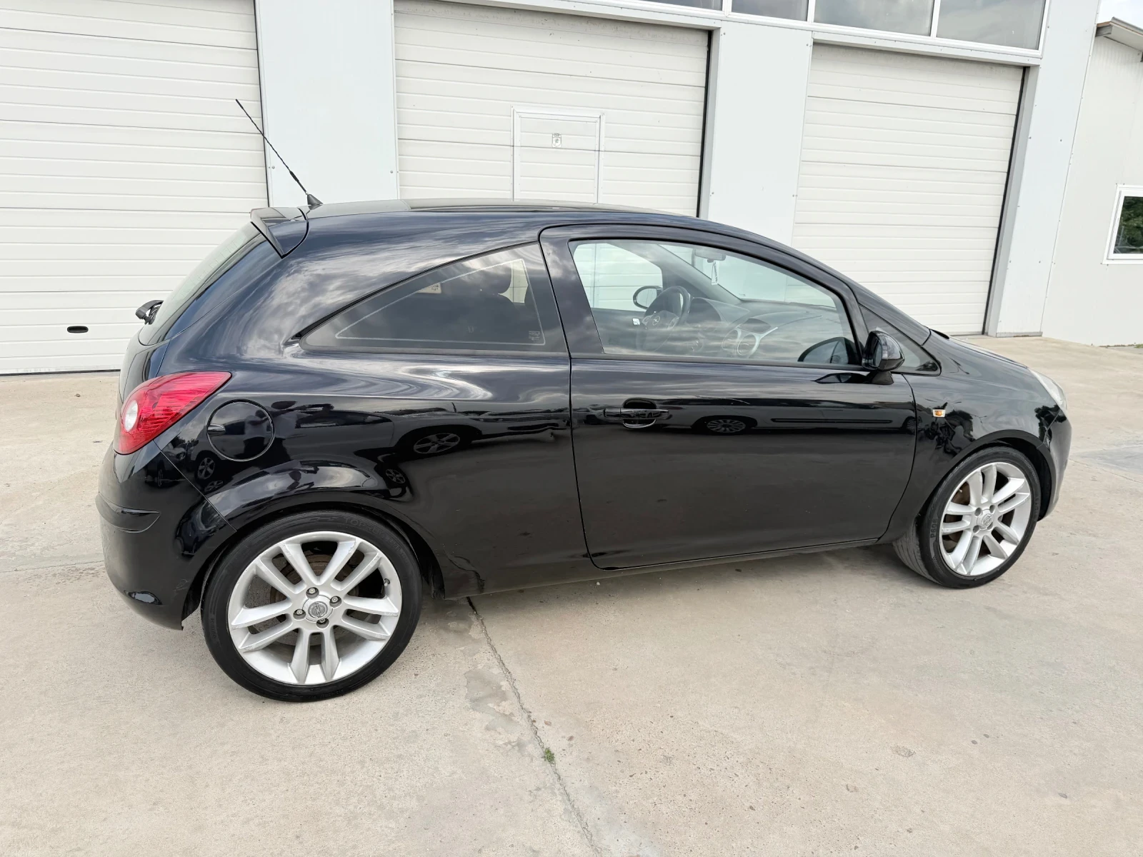 Opel Corsa 1.2i * BRC* UNIKAT* , снимка 14 - Автомобили и джипове - 38506294