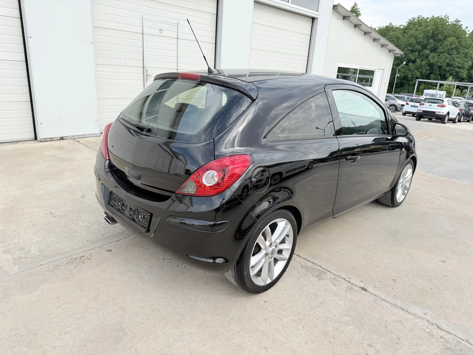 Opel Corsa 1.2i * BRC* UNIKAT* , снимка 15 - Автомобили и джипове - 38506294