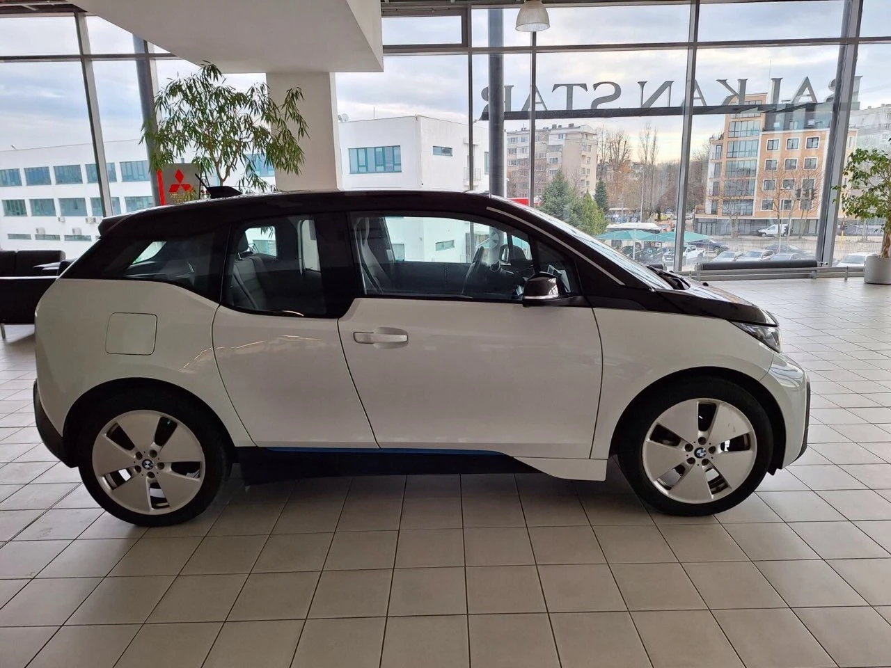 BMW i3 120ah - изображение 5