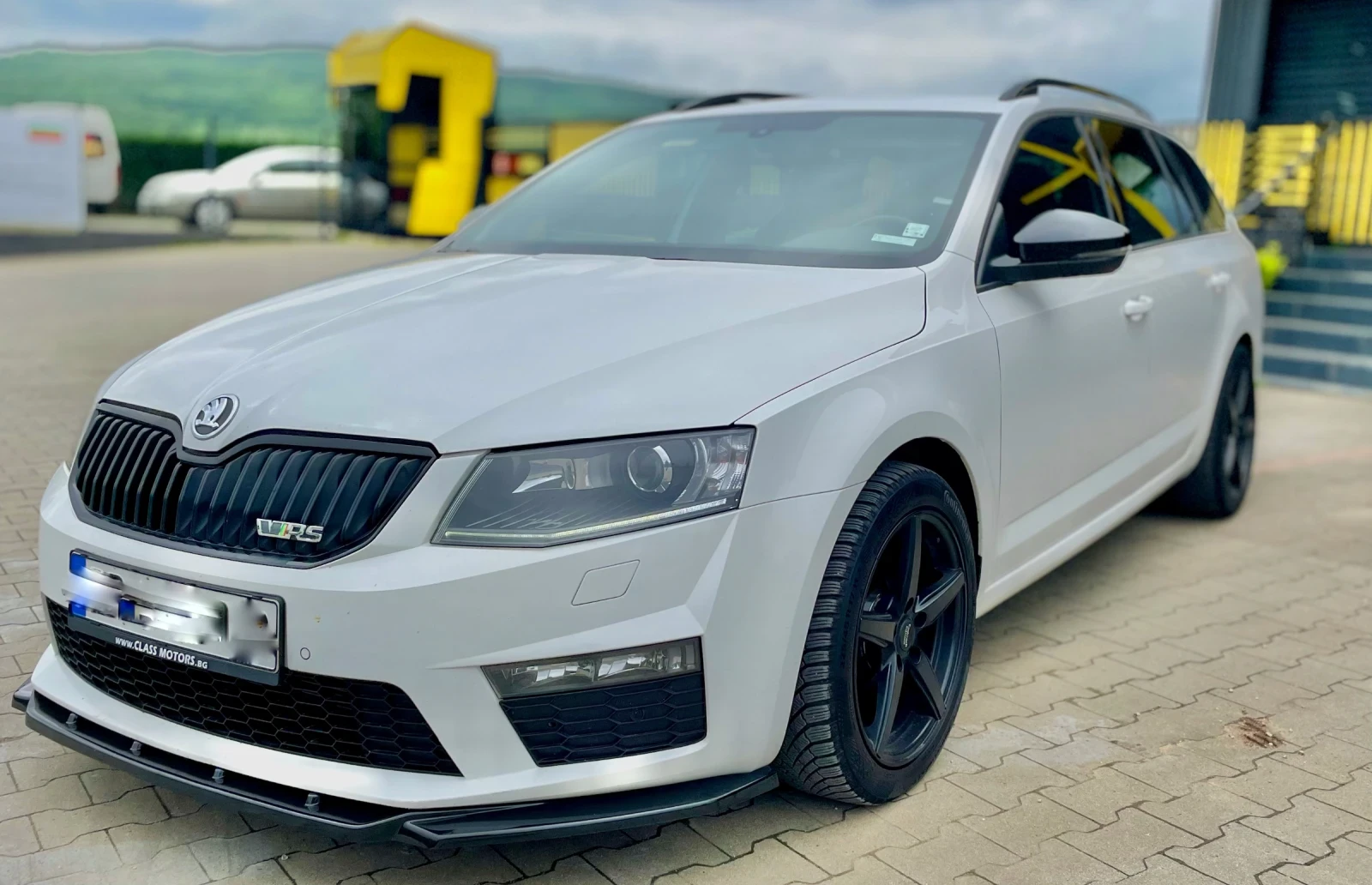 Skoda Octavia 2.0 VRS  - изображение 2