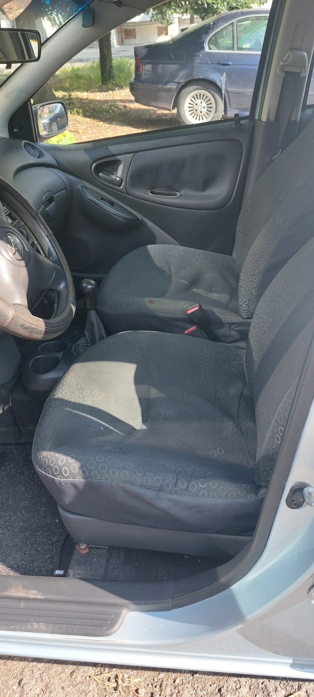 Toyota Yaris  - изображение 7