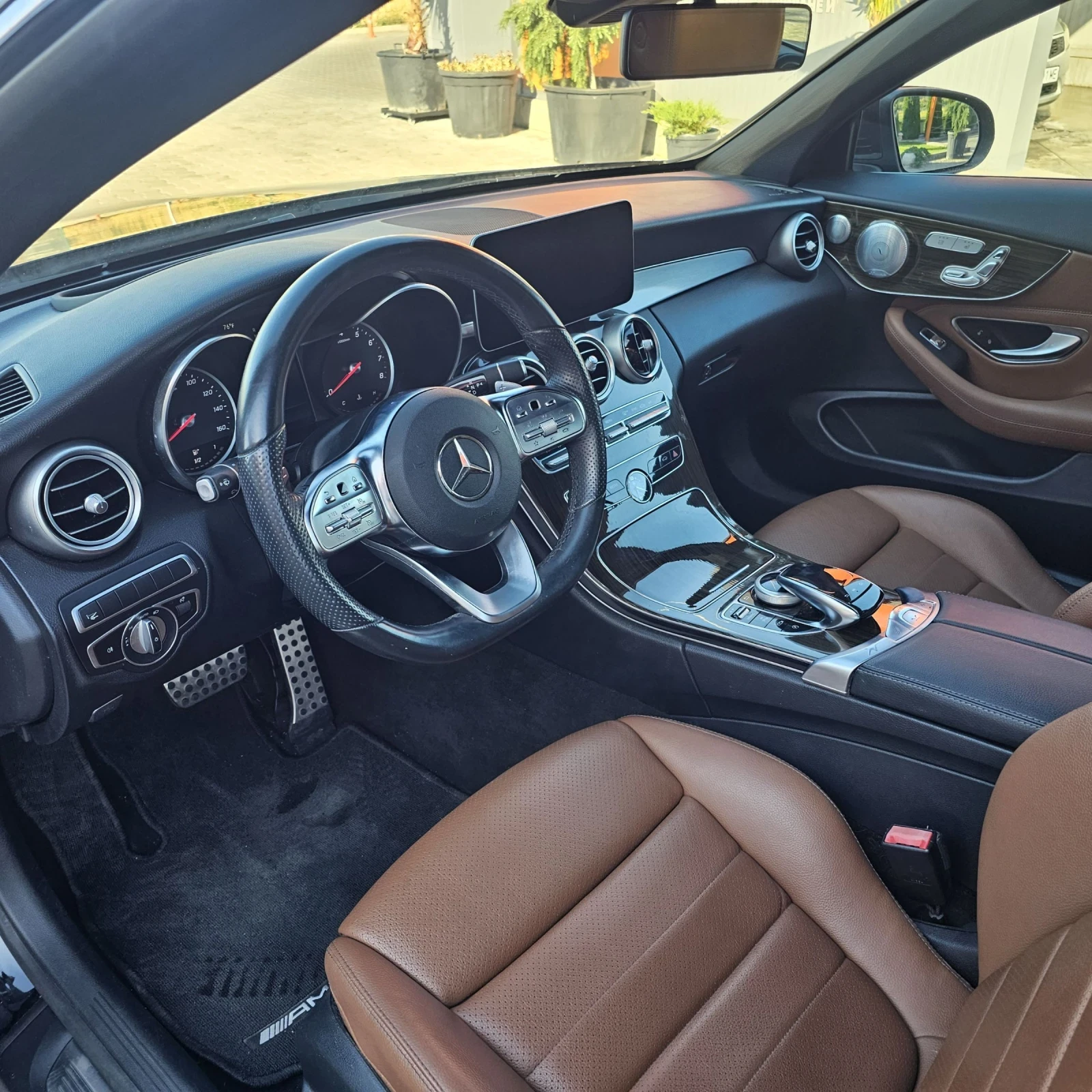 Mercedes-Benz C 300 AMG - изображение 7