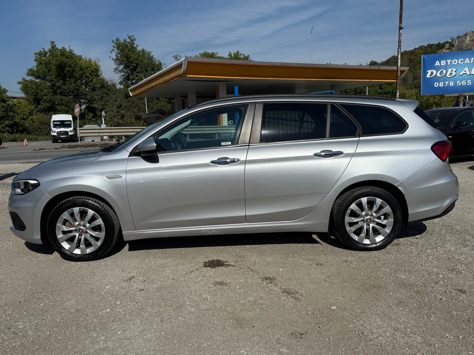 Fiat Tipo 1.4i SW Lounge-6с.к-95к.с-Климатик - изображение 3