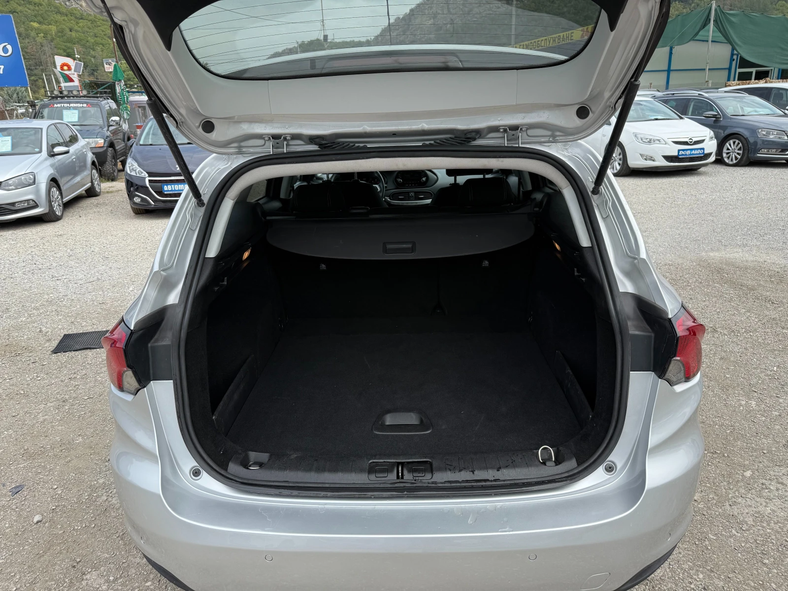 Fiat Tipo 1.4i - 95 k.c SW Lounge-6. | Mobile.bg   12