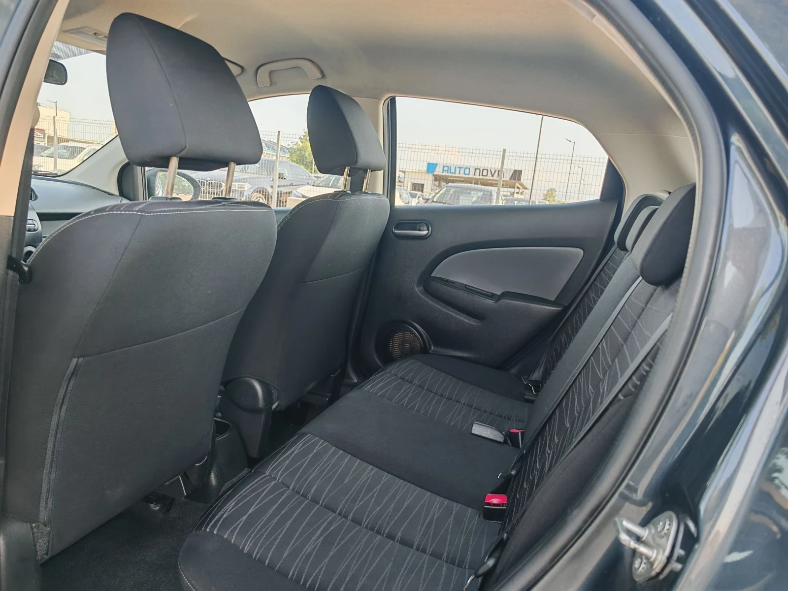 Mazda 2 1.4  68 .. 132 000 !!!  ! | Mobile.bg   12