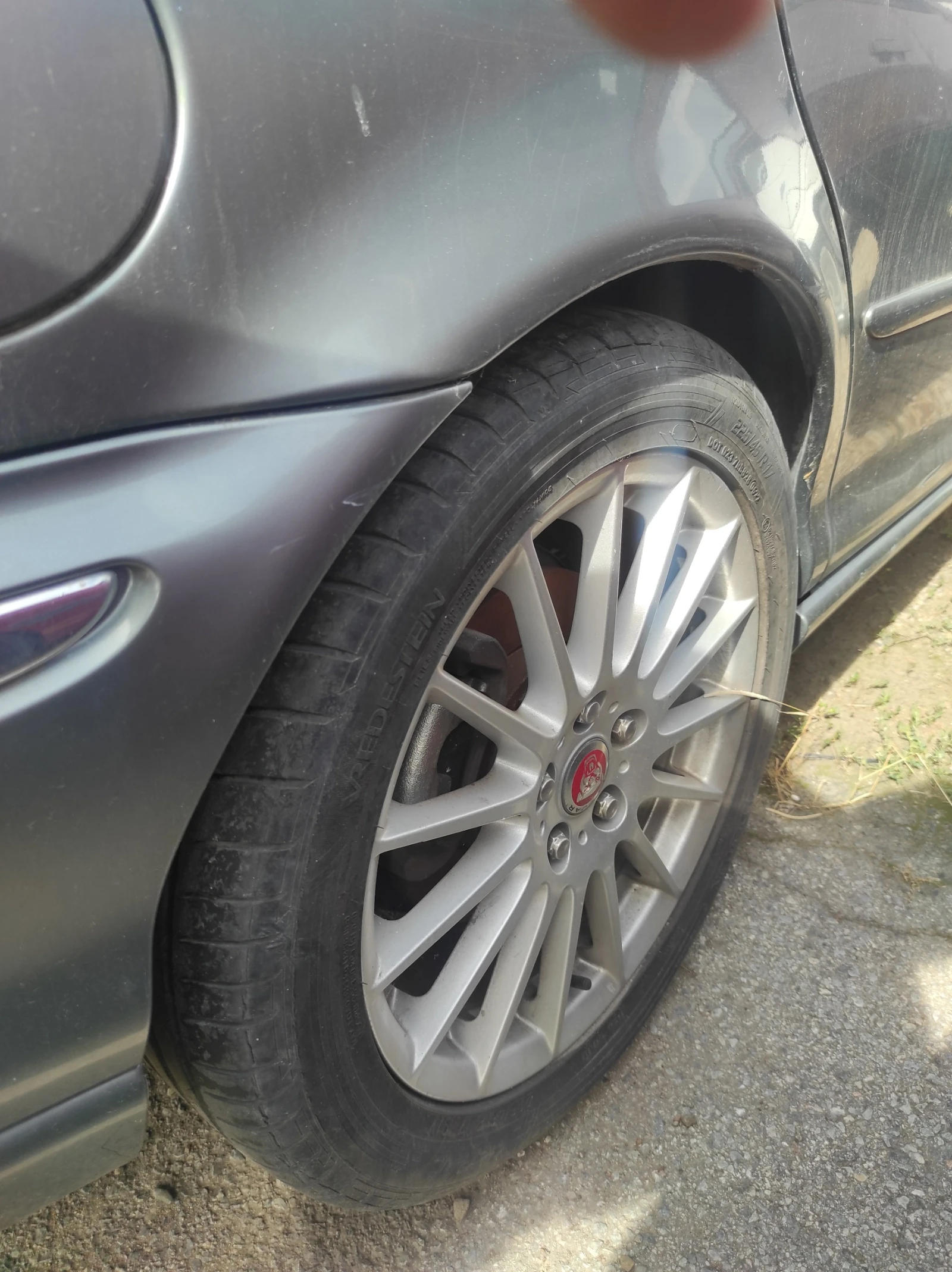 Jaguar X-type  - изображение 8