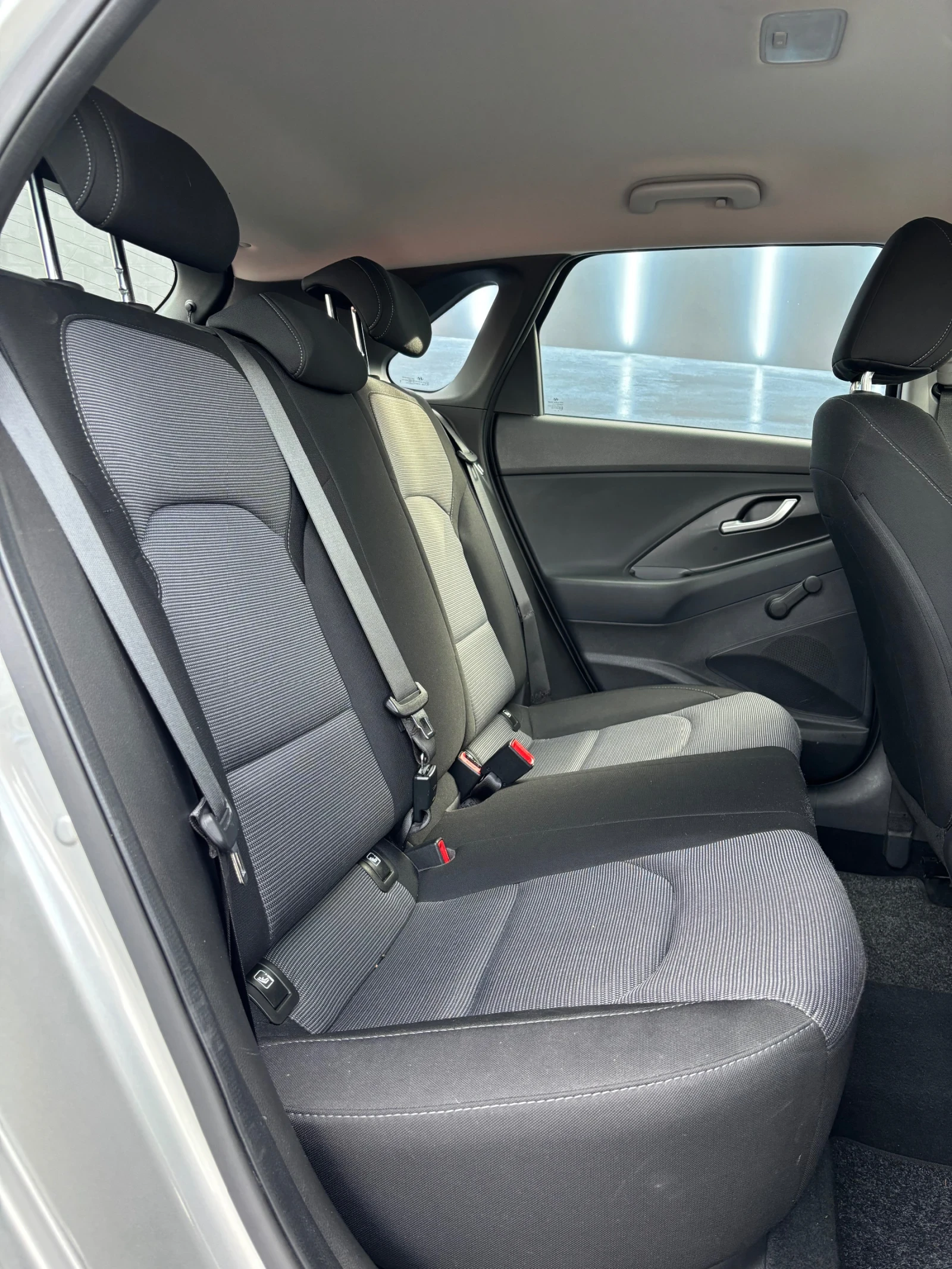 Hyundai I30 1.4I | Mobile.bg   13