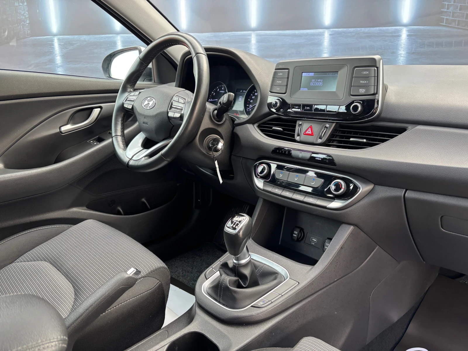 Hyundai I30 1.4I | Mobile.bg   11