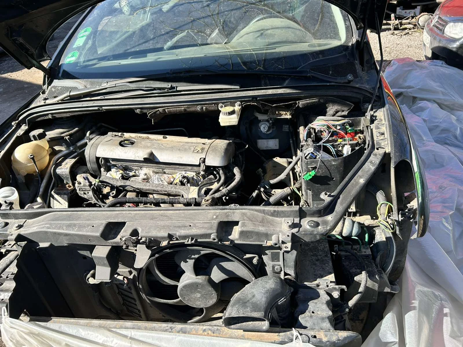 Peugeot 307 сс, снимка 3 - Автомобили и джипове - 53772023