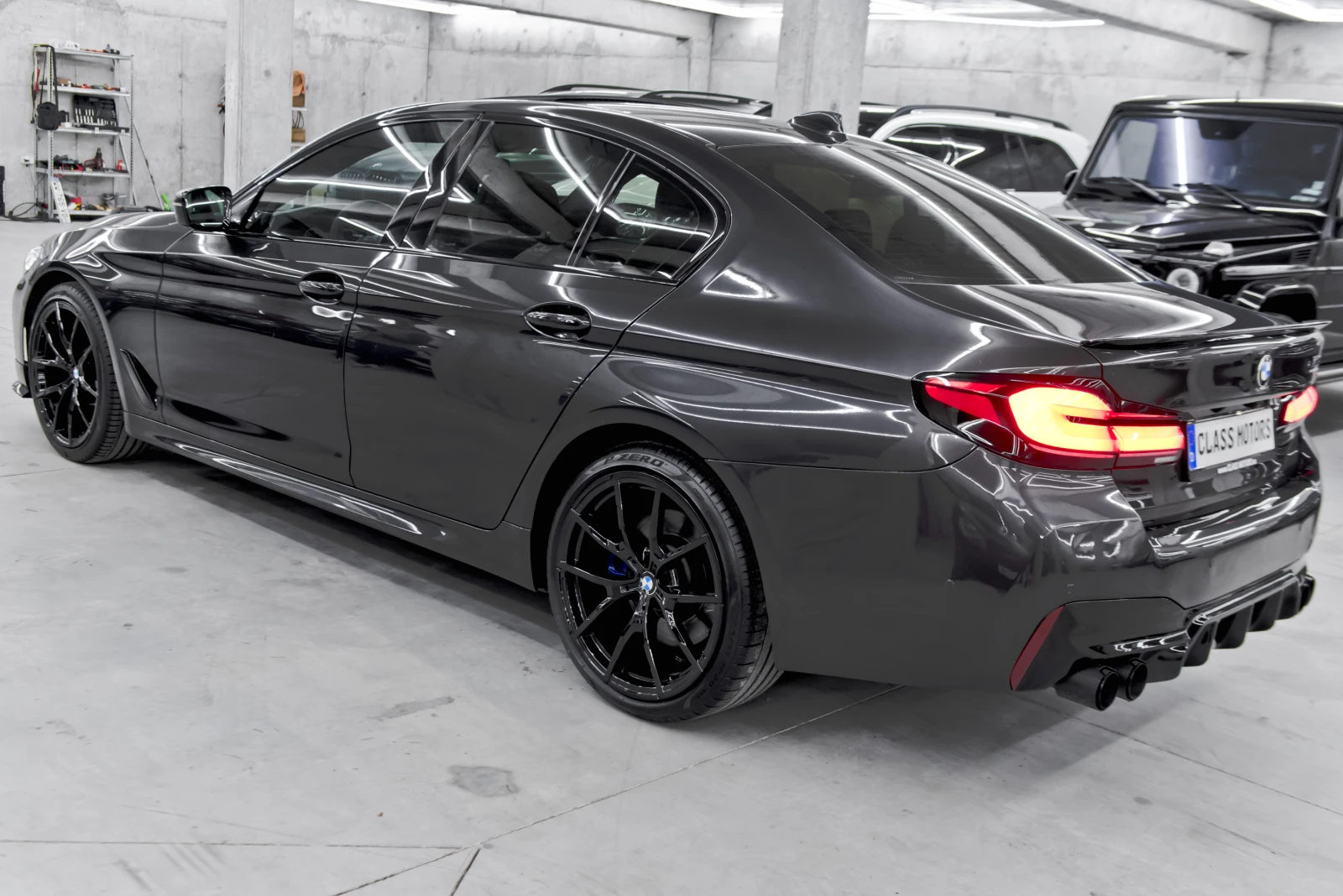 BMW 530 XD* M5 Пакет* Laser* Individual* Обдухване, снимка 5 - Автомобили и джипове - 53866755