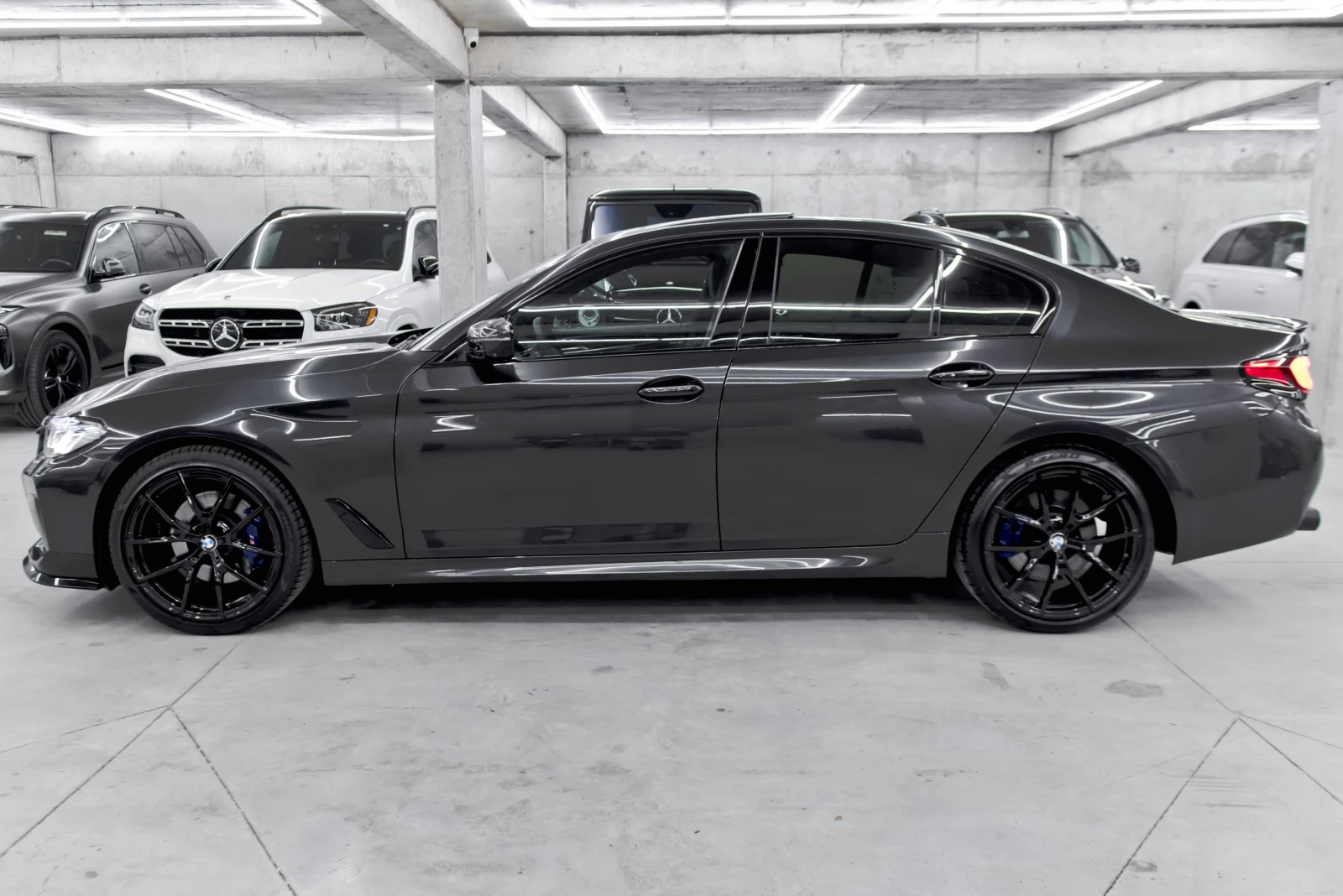 BMW 530 XD* M5 Пакет* Laser* Individual* Обдухване, снимка 8 - Автомобили и джипове - 53866755