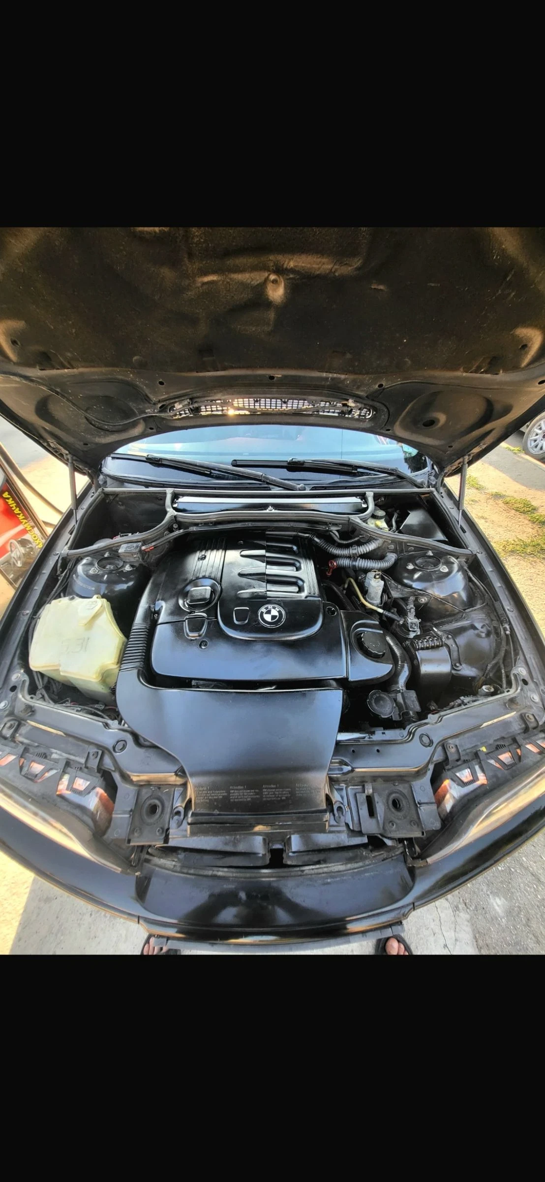 BMW 330, снимка 15 - Автомобили и джипове - 53927429