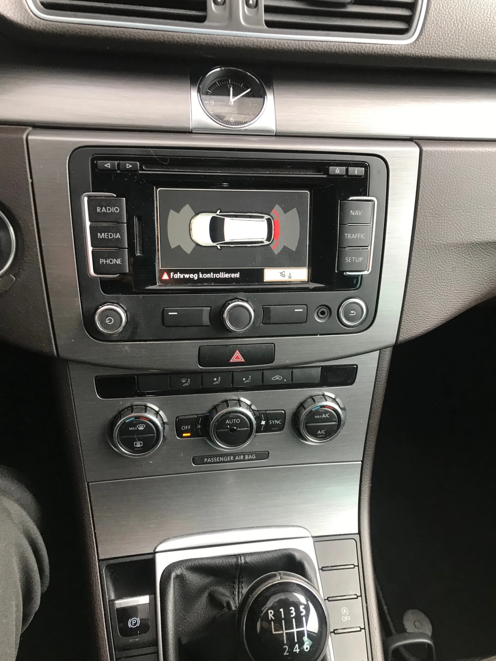 VW Passat 2, 0tdi.140k.NAVI., снимка 17 - Автомобили и джипове - 54085730