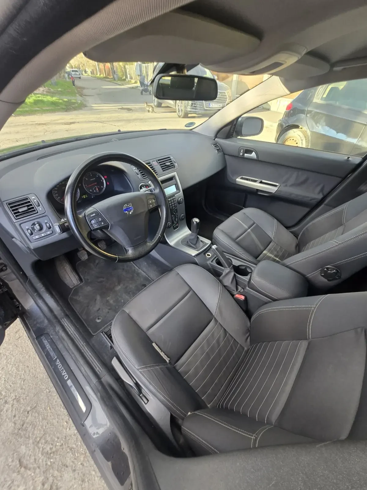 Volvo V50 2.0 HDI 136к.с 2009г. Много добро състояние , снимка 14 - Автомобили и джипове - 54139086