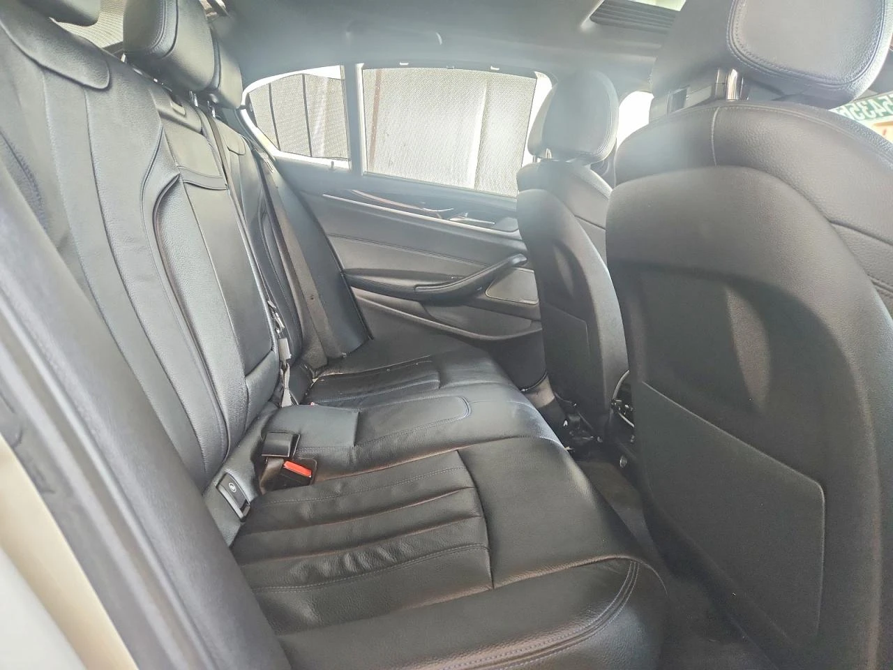 BMW 540 xDrive / M-PKG / H&K / Head-Up / 360 / PANO, снимка 10 - Автомобили и джипове - 54501829
