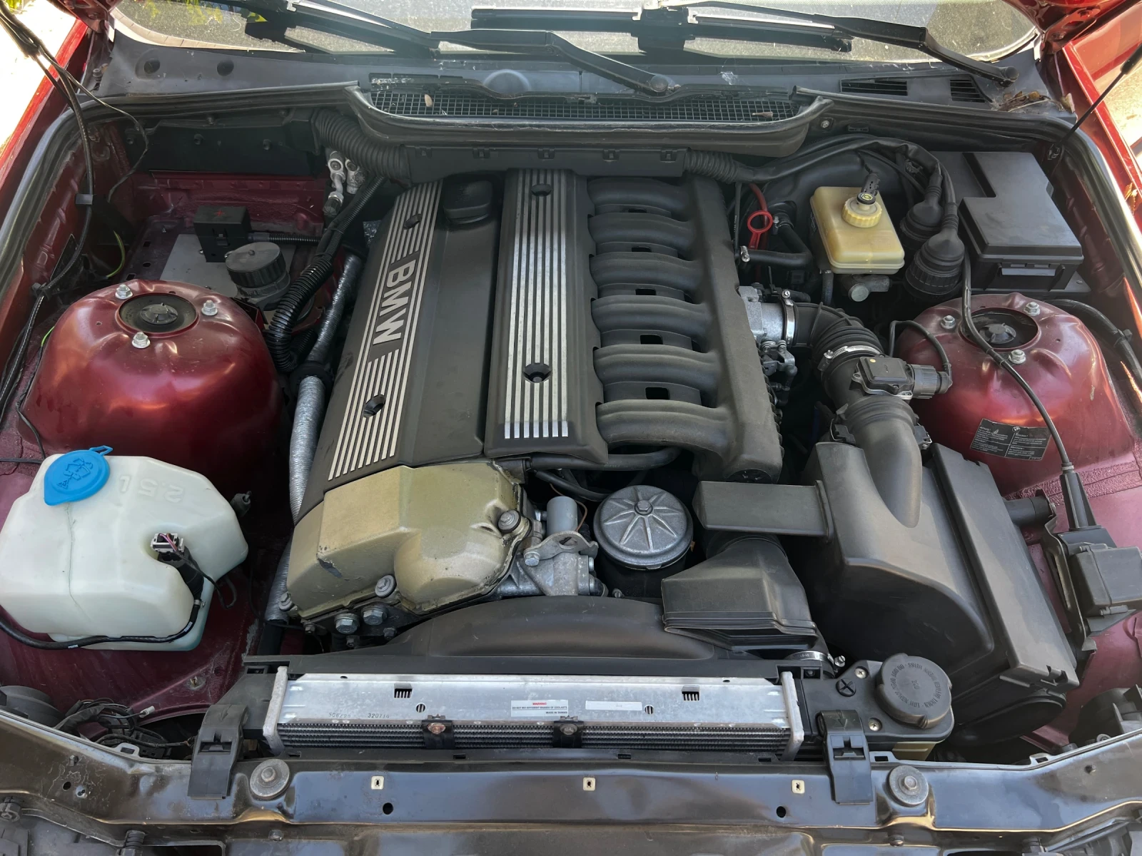 BMW 320, снимка 2 - Автомобили и джипове - 54829983