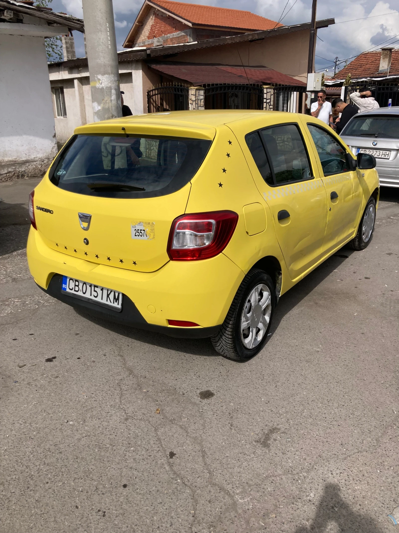 Dacia Sandero, снимка 2 - Автомобили и джипове - 54884665