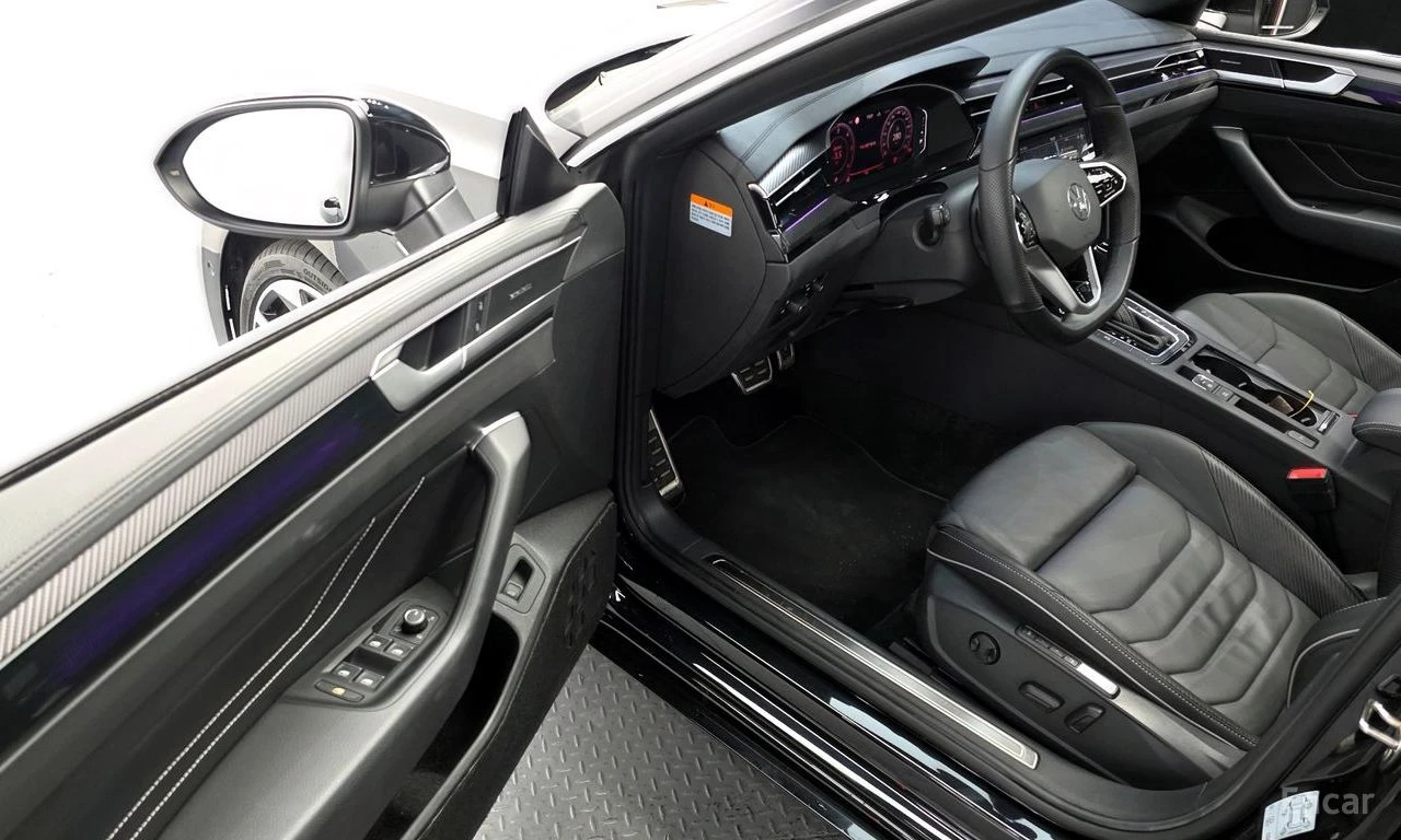 VW Arteon 2.0* TDI* R* LINE* 4MOTION* HARMON* KARDON* LANE* , снимка 5 - Автомобили и джипове - 55004621