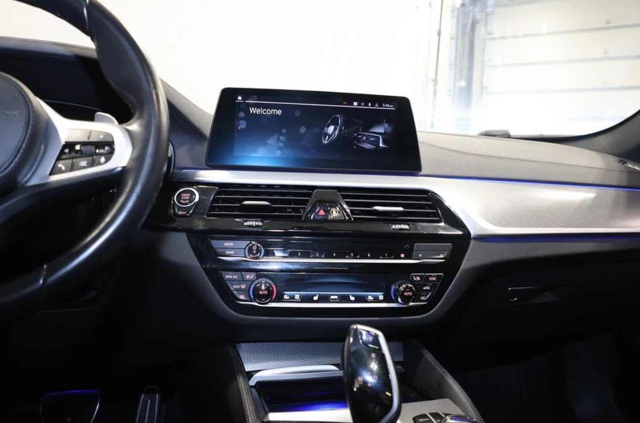 BMW 540 �-pack* xDrive* 360VIEW* HUD* HARMAN* ������ ����* | Mobile.bg � ����������� 12