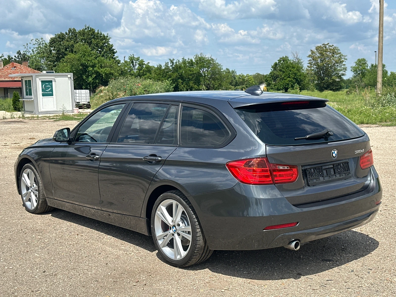 BMW 318 2.0d, снимка 5 - Автомобили и джипове - 55476790