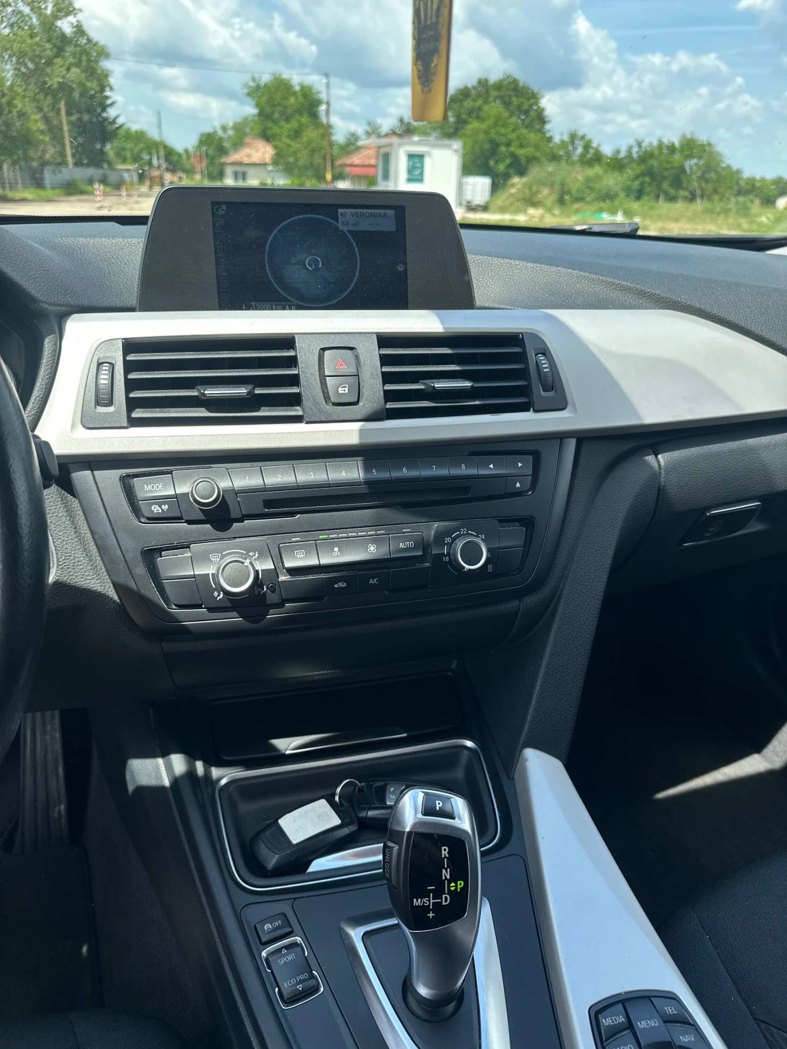 BMW 318 2.0d, снимка 9 - Автомобили и джипове - 55476790
