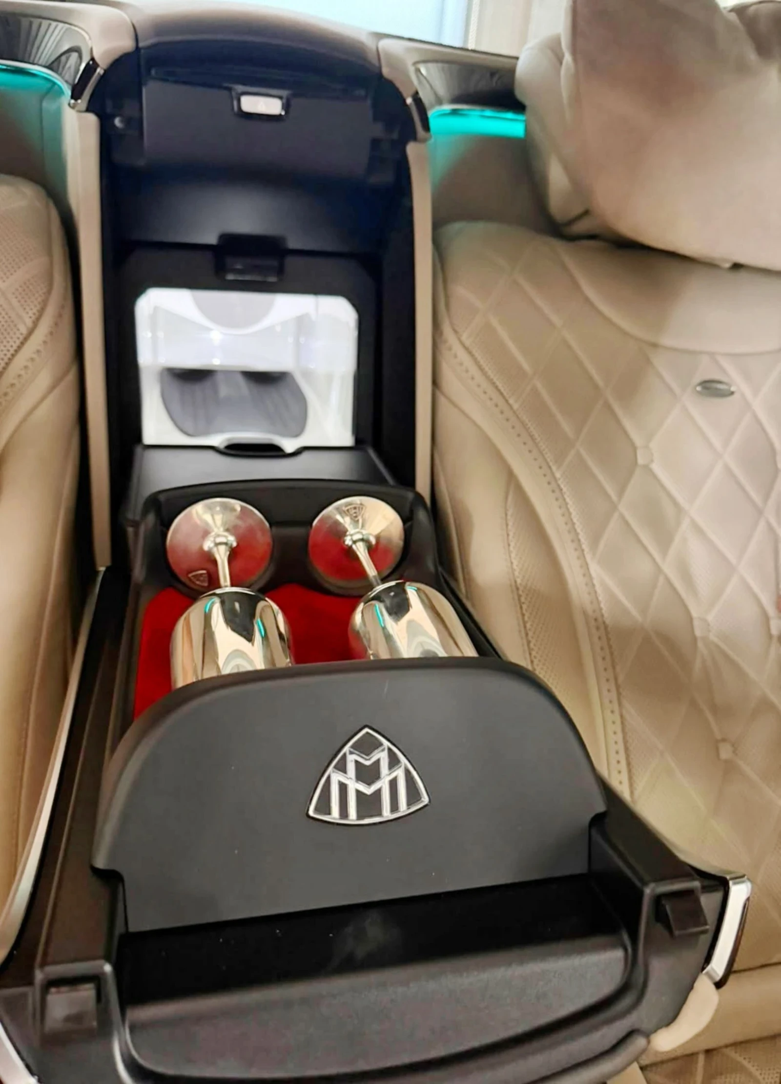 Maybach 650 Mercedes-Maybach S650 V12 FACELIFT   LAST V12   FU, снимка 10 - Автомобили и джипове - 55484017