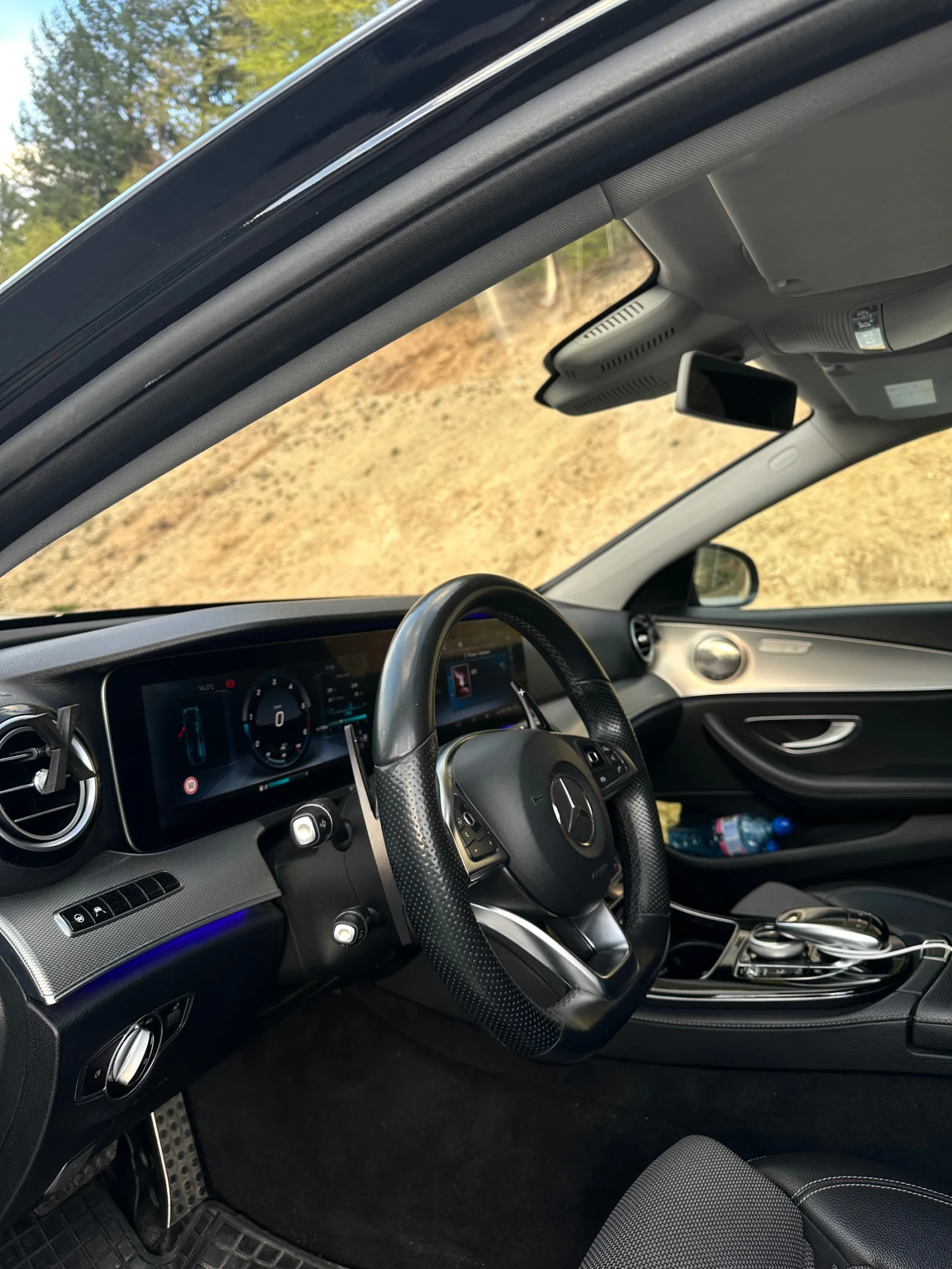 Mercedes-Benz E 220, снимка 6 - Автомобили и джипове - 55579043