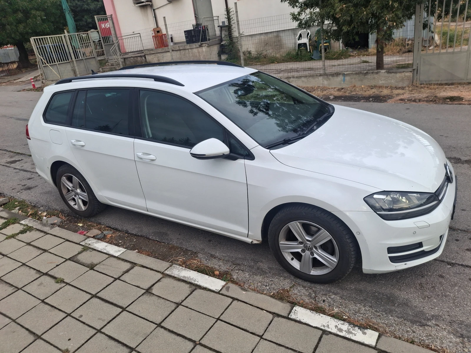 VW Golf 2.0 TDI 150 ps DSG, снимка 3 - Автомобили и джипове - 56241899