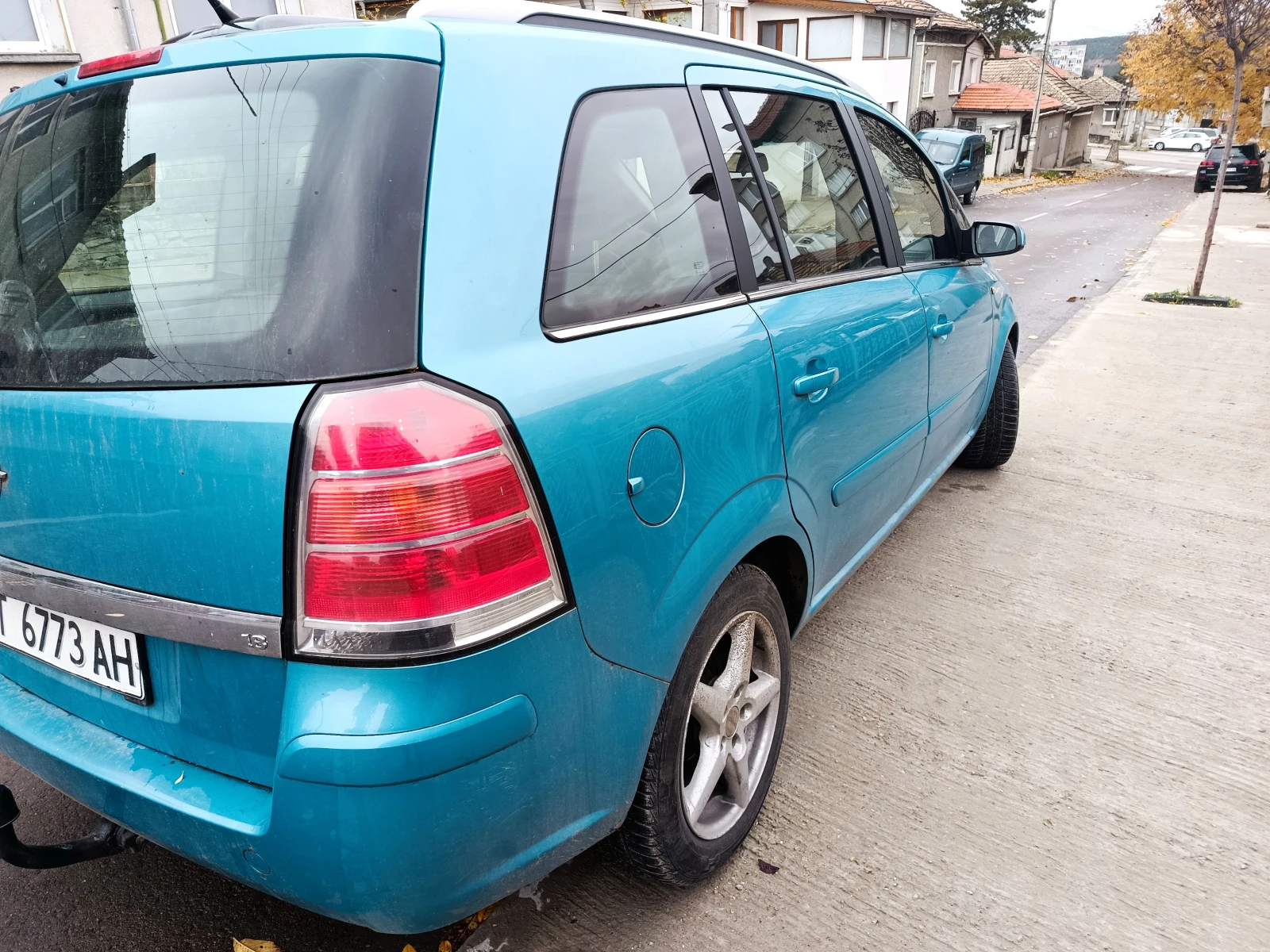 Opel Zafira 1.8 - 7 местна, снимка 4 - Автомобили и джипове - 56683173