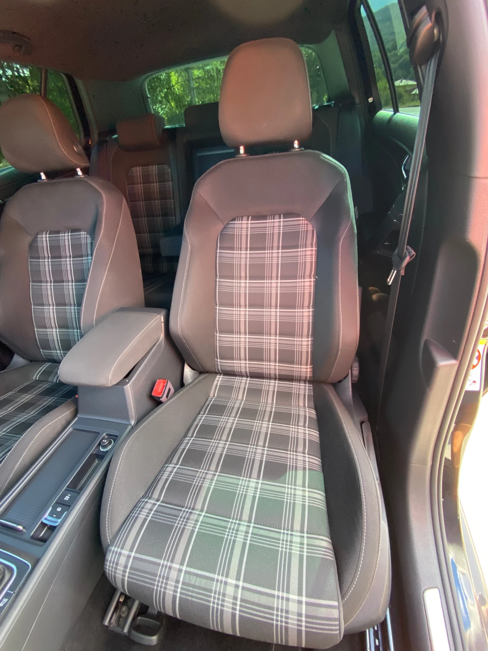 VW Golf GTD, снимка 11 - Автомобили и джипове - 56749021
