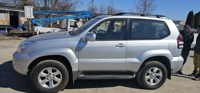 Toyota Land cruiser Внос Италия, снимка 8 - Автомобили и джипове - 49373810