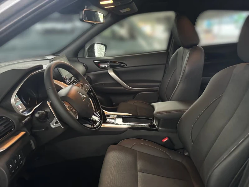 Mitsubishi Eclipse Cross НОВ!2.4PHEV/188HP/SELECT/4X4/360/NAVI/LED/816v, снимка 8 - Автомобили и джипове - 52391716