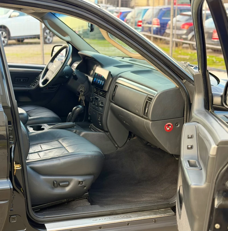Jeep Grand cherokee 4.7 Facelift Vision Series 191хил км Много запазен, снимка 9 - Автомобили и джипове - 52829961