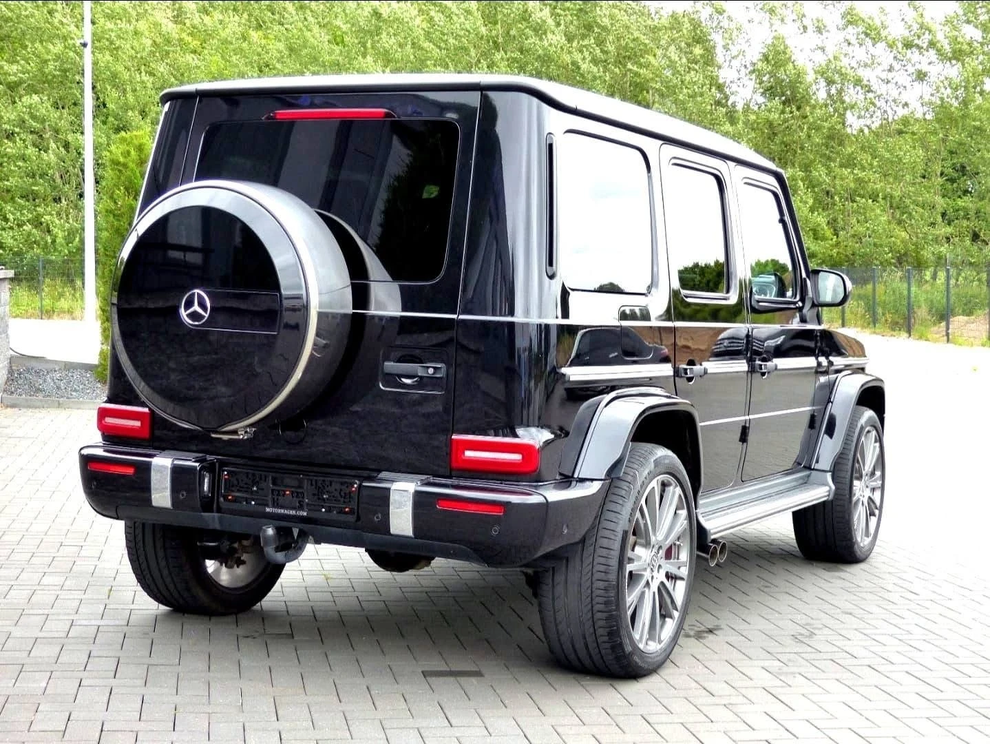 Mercedes-Benz G 500 ОЧАКВАН ВНОС FULL AMG РЯДКА КОЖА ЛИЗИНГ 100% - изображение 4