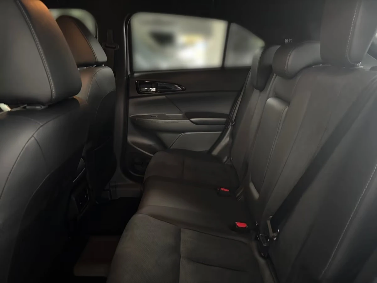 Mitsubishi Eclipse Cross !2.4PHEV/188HP/SELECT/4X4/360/NAVI/LED/816v | Mobile.bg   9