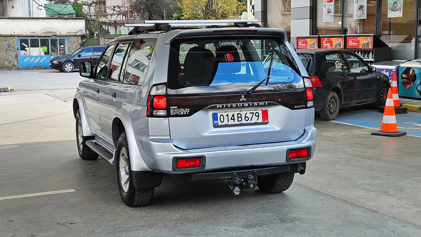 Mitsubishi Pajero sport 2.5 Tdi FACELIFT/KLIMATIK , снимка 4 - Автомобили и джипове - 54184472