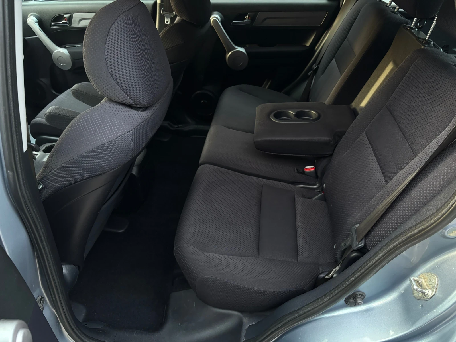 Honda Cr-v 2.2 i-CTDI, снимка 9 - Автомобили и джипове - 54285564