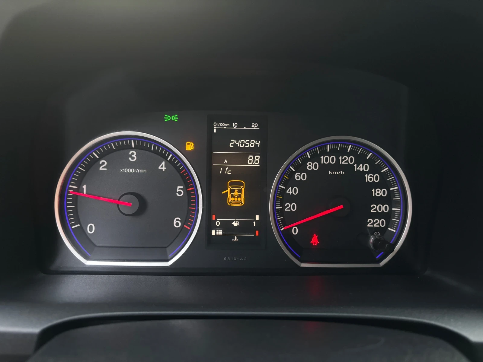 Honda Cr-v 2.2 i-CTDI, снимка 14 - Автомобили и джипове - 54285564