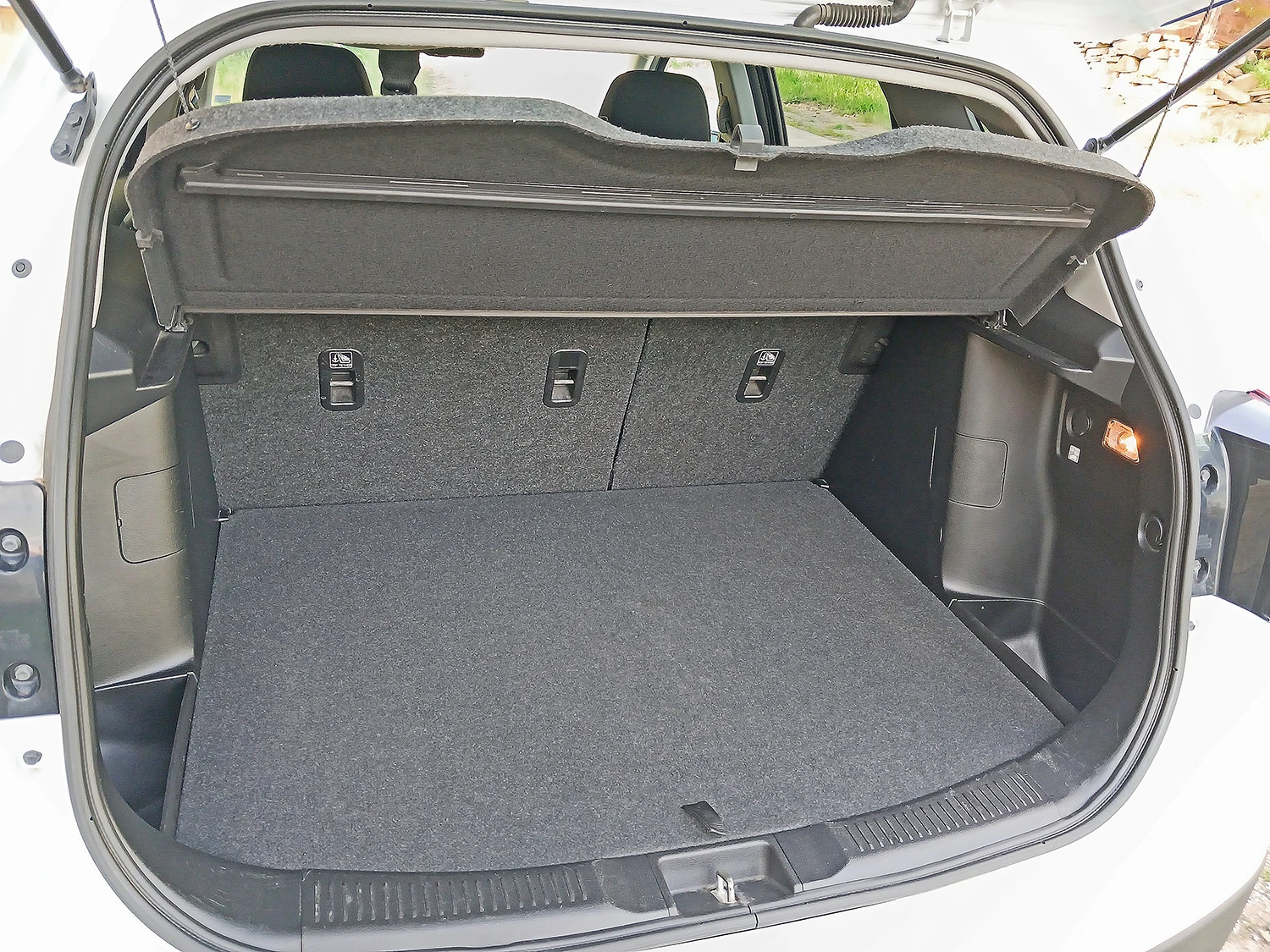 Suzuki SX4 S-Cross GL+ , снимка 9 - Автомобили и джипове - 54495524