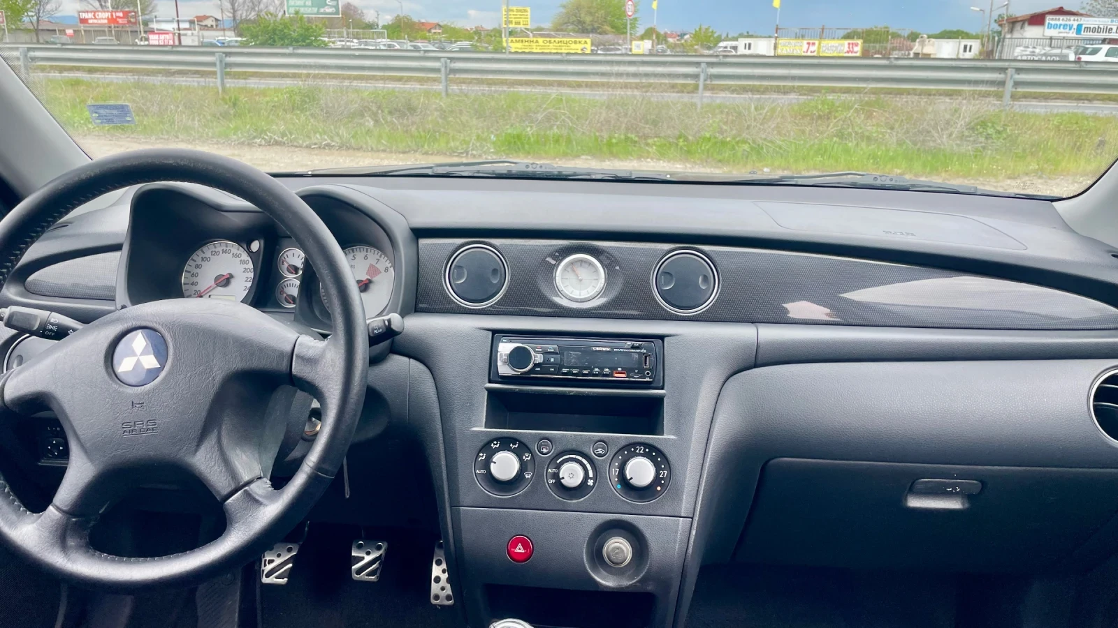 Mitsubishi Outlander 2, 4i 160к.с. БЕНЗИН/ГАЗ, снимка 6 - Автомобили и джипове - 54649473