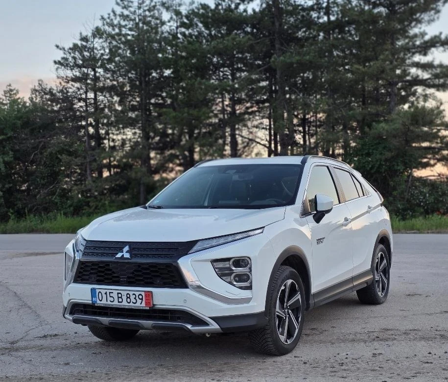 Mitsubishi Eclipse Cross PHEV Фул Екстри 