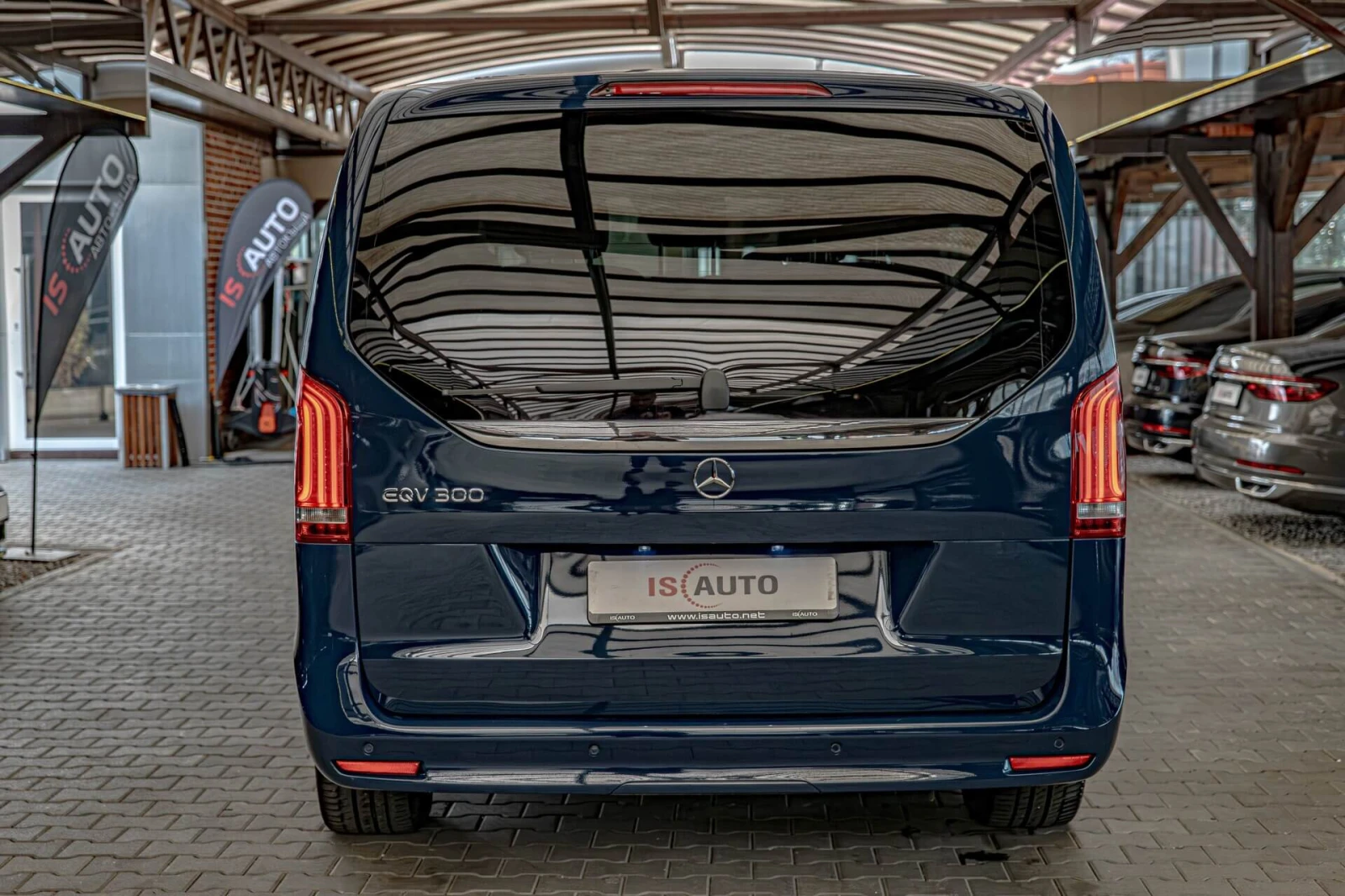 Mercedes-Benz EQV 300/LONG/Avantgarde Line/PDC/Thermotronic/100kWh, снимка 4 - Автомобили и джипове - 54896609