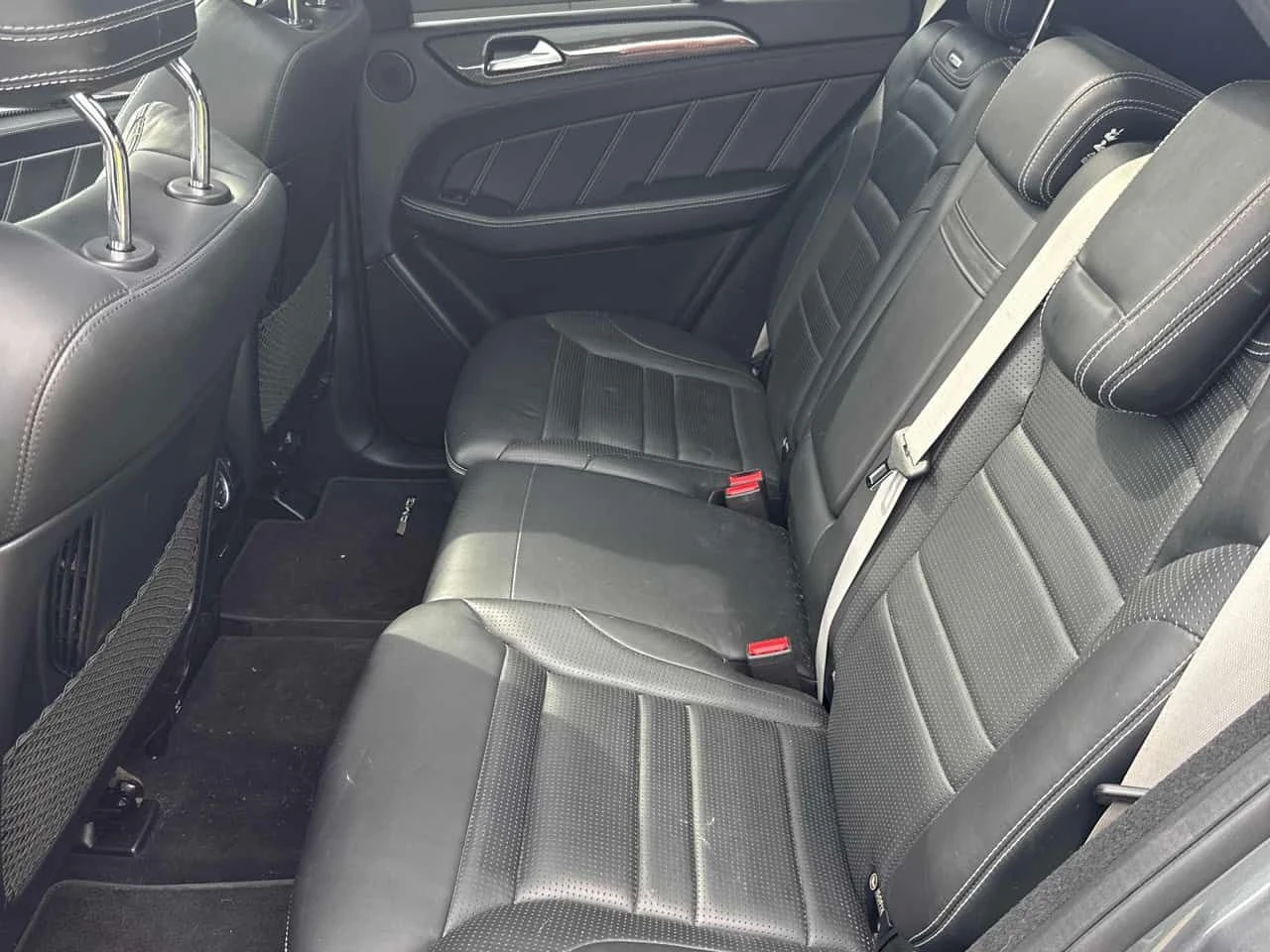 Mercedes-Benz GLE 63 S AMG * CARFAX * ЦЕНА ДО БГ, снимка 11 - Автомобили и джипове - 55014263