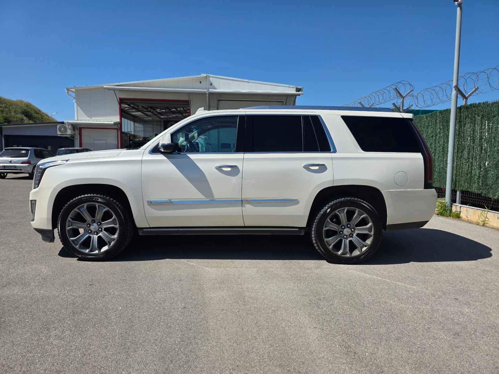 Cadillac Escalade 6.2, снимка 5 - Автомобили и джипове - 55476562